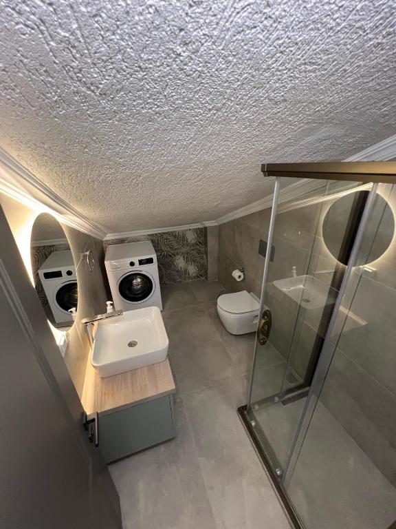 A bathroom at İmera Suite Otel