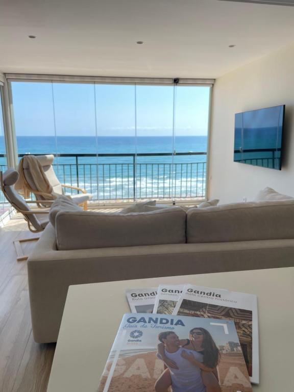 Khu vực ghế ngồi tại Gandia Boutique Stays - Presidente - Apartamento Premium en primera línea de playa