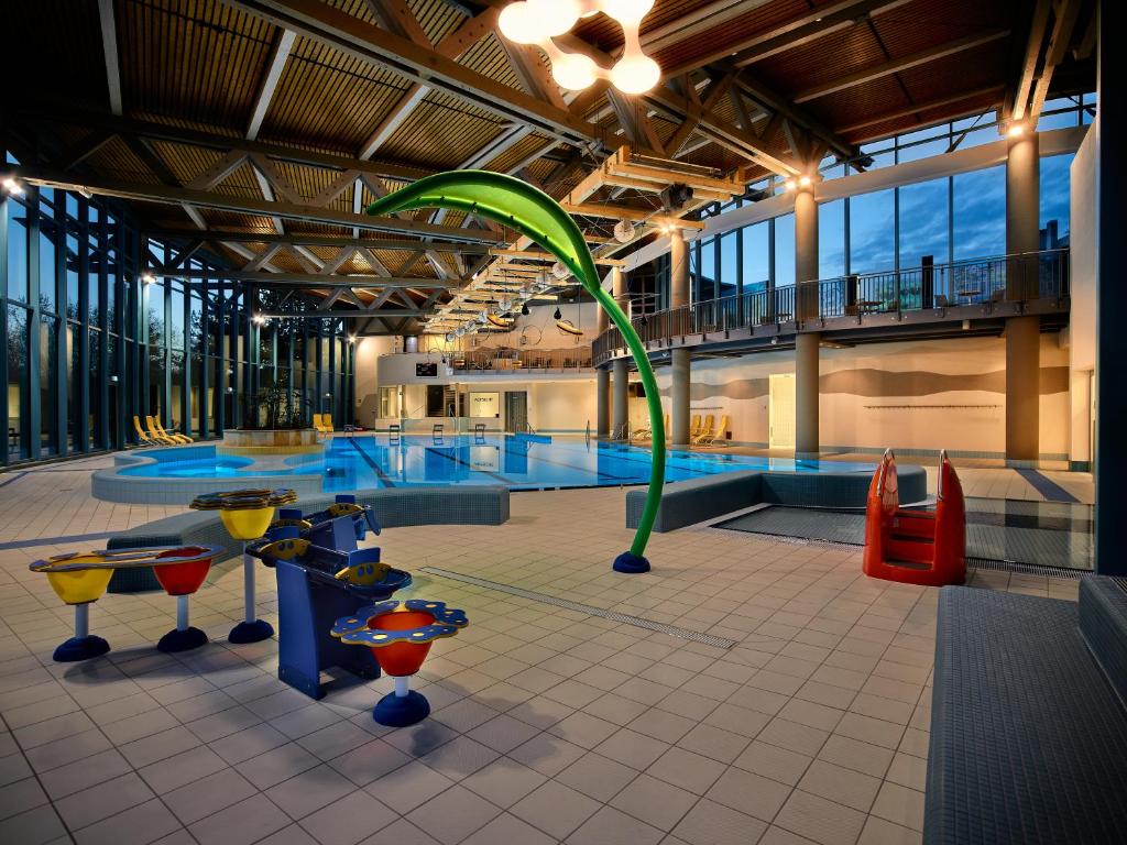 Bazén v ubytování Hostel nebo v jeho okolí