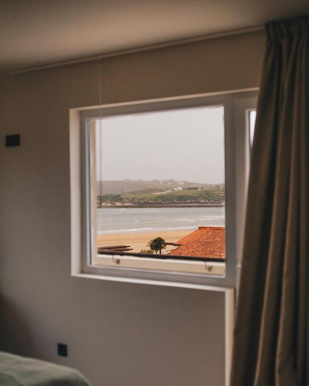 Hotel Boutique Lamar de Suances - Family Room With Balcony