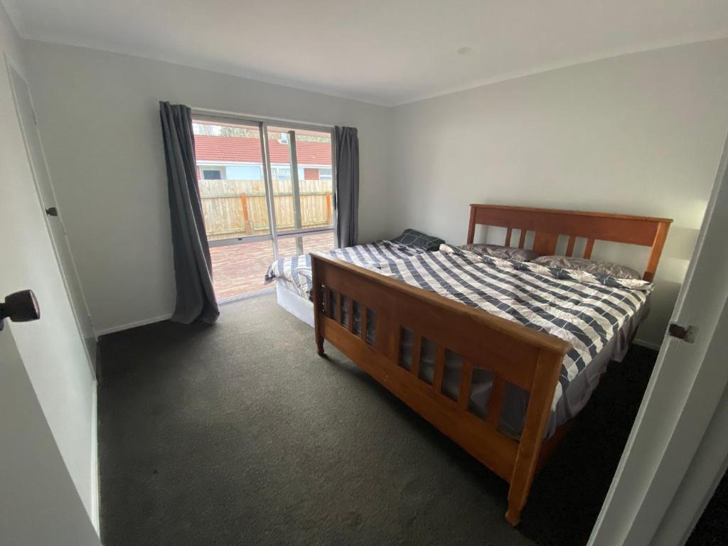 3 Bedroom House, 95 Aquirus Drive, Rotorua - Resim 15