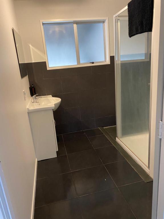 3 Bedroom House, 95 Aquirus Drive, Rotorua - Resim 8