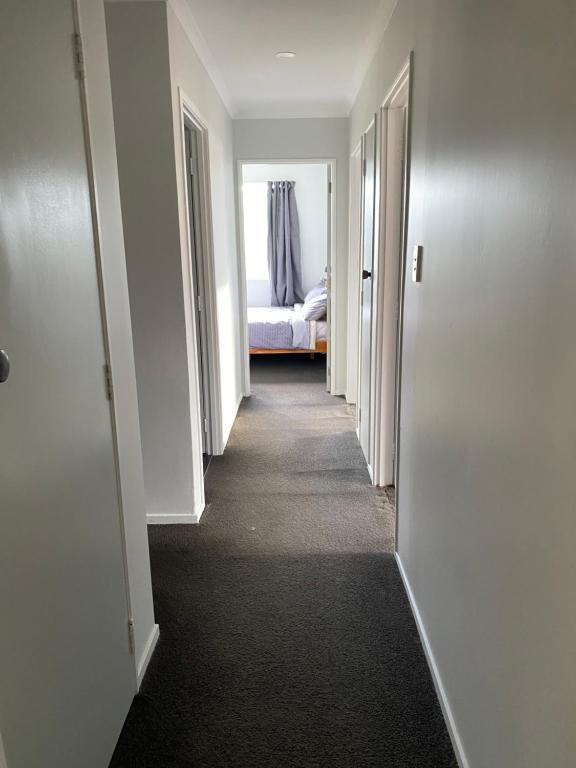 3 Bedroom House, 95 Aquirus Drive, Rotorua - Resim 18