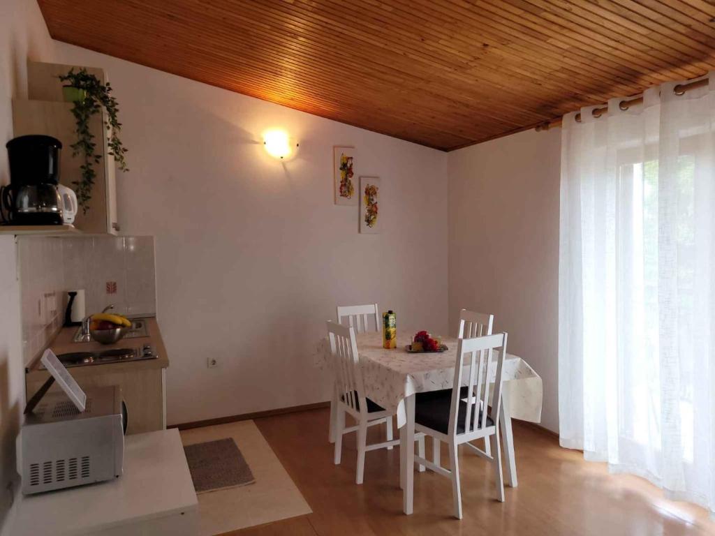 Zdjęcie z galerii obiektu Apartment Valbandon, Istia 3 w mieście Fondole