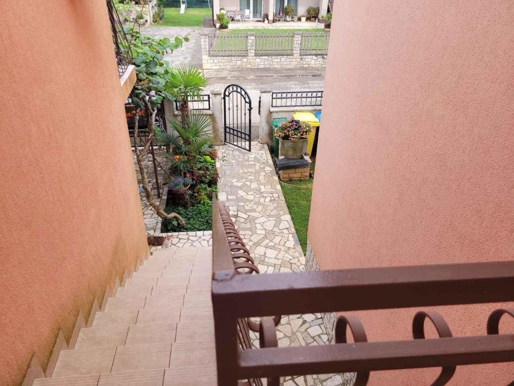 Balkon lub taras w obiekcie Apartment Valbandon, Istia 3