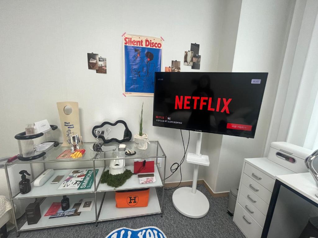 EZ Studio_1