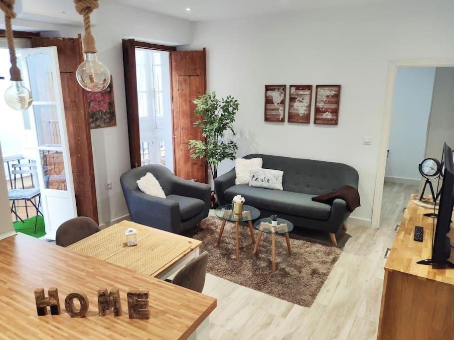 Apartamento 'Mini Jungle' en el corazón de Cádiz