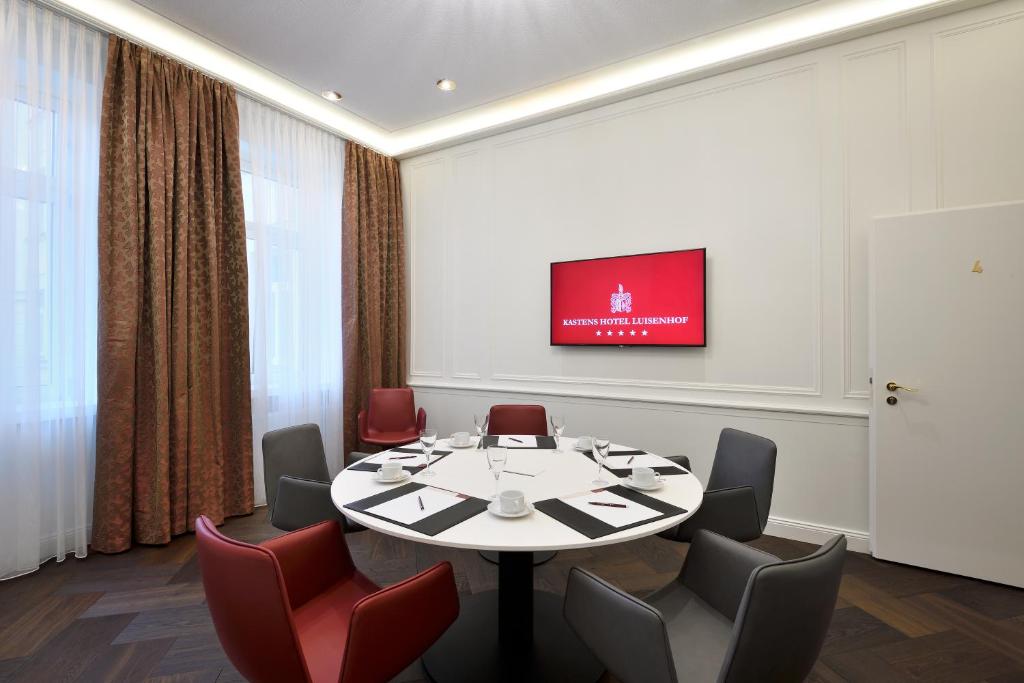 Kastens Hotel Luisenhof - Resim 25