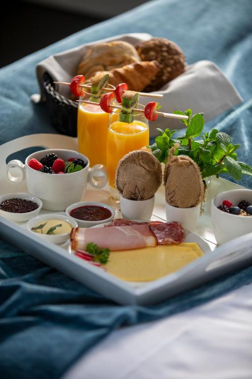 Eten bij of ergens in de buurt van het hotel

