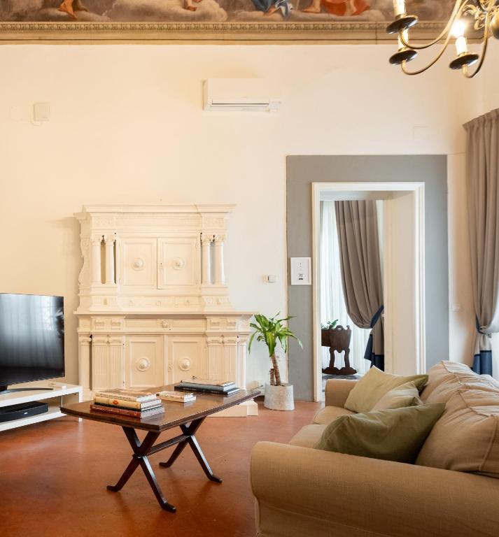 Palazzo D'Ambra Residenza d'Epoca - 3