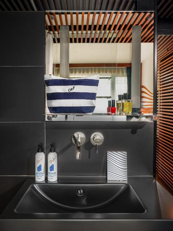 Hotel OFF Paris Seine - Resim 3