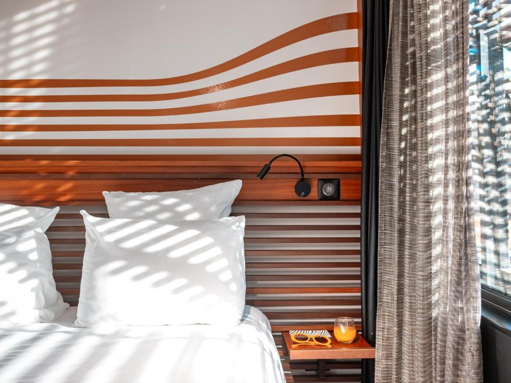 
Double Room with Dock View
