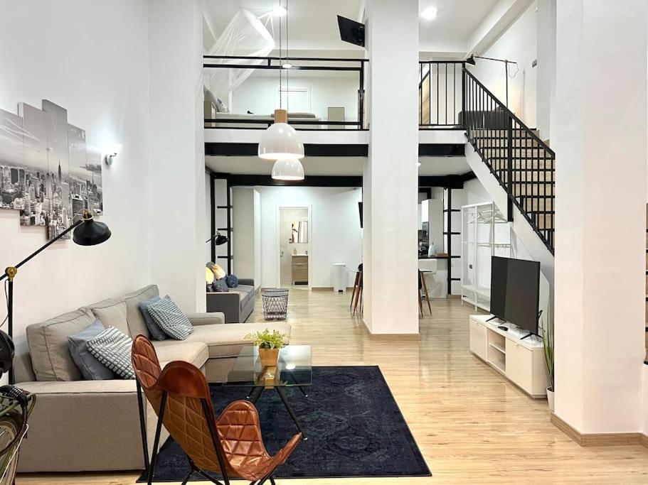 Duplex Cienfuegos I & old town by ELE Apartments
