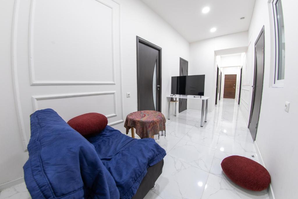 TV a/nebo společenská místnost v ubytování Armena Hostel