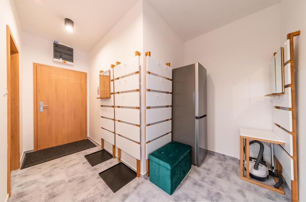 Fotografie z fotogalerie ubytování Luxusní apartmány Domovjanka - VELKÁ STOLOVÁ a MALÁ STOLOVÁ v Bílé