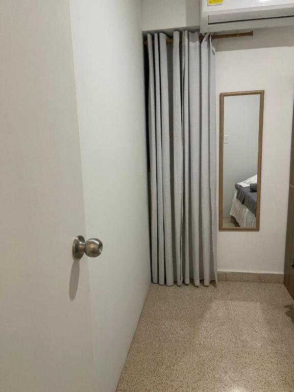 Fotografie z fotogalerie ubytování Habitaciones privadas en un departamento encantador v destinaci Panamá