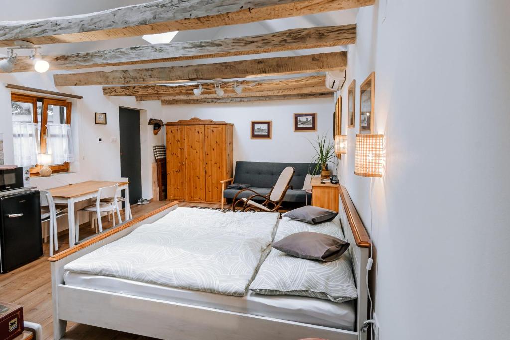 Postel nebo postele na pokoji v ubytování Stüble Loft