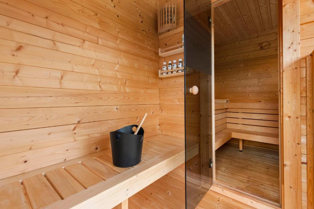 Galeriebild der Unterkunft Neubau! Ökologischer Wellnessurlaub in der Eifel in Kopp
