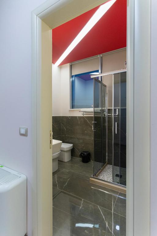 Koupelna v ubytování Alko Hotel Shkoder