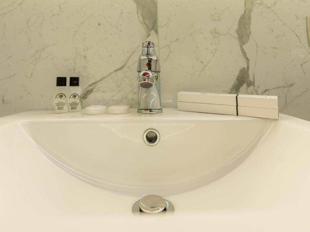 Koupelna v ubytování Alko Hotel Shkoder
