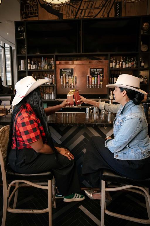 Delta Hotels by Marriott Calgary Downtown - Resim 6