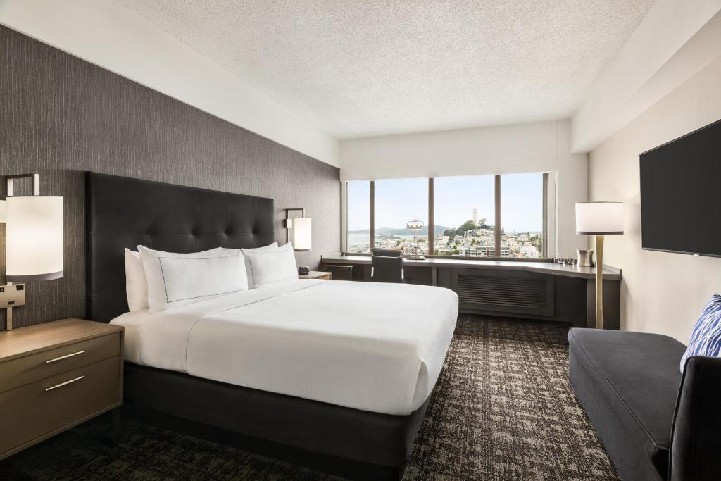 Hilton San Francisco Financial District - 