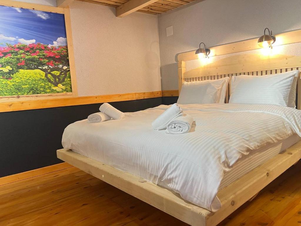 Postel nebo postele na pokoji v ubytování Ayder Vip River