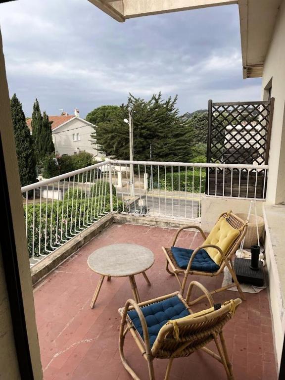 Photo de la galerie de l'établissement Résidence Marjolaine - Bel appartement 3 pièces dans résidence proche de la mer MAE-1481, à Six-Fours-les-Plages