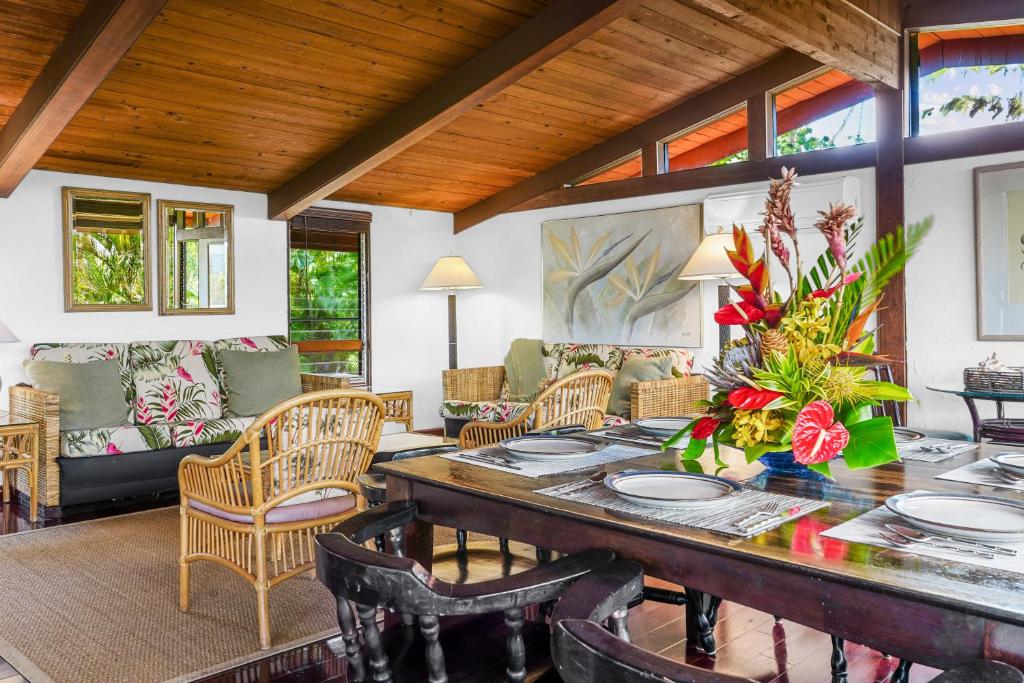 Posezení v ubytování Holomakani Retreat, Your Ohana