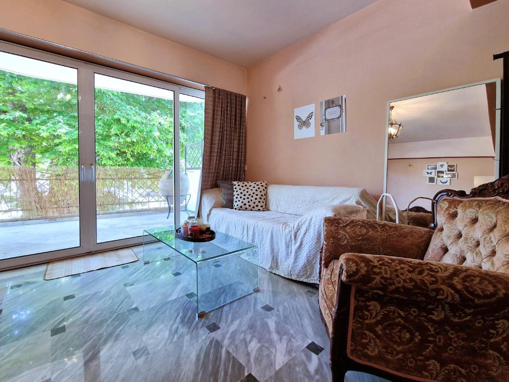 4 Squares Apartments Piano Studio, Nafpaktos (updated prices 2024)