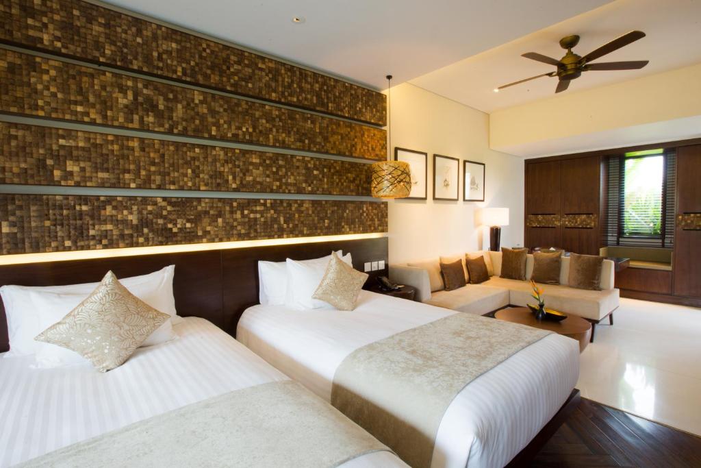 Biệt Thự Nhìn Ra Vườn