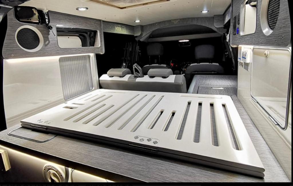 Kuchyň nebo kuchyňský kout v ubytování Smart Camper