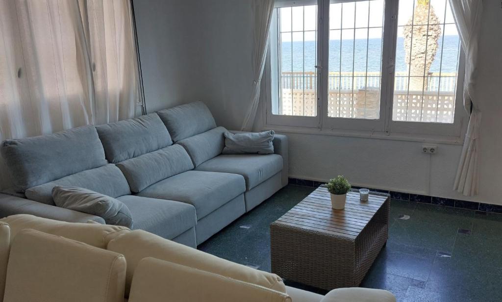 Posezení v ubytování CHALET A 5 METROS DEL MAR.Wifi gratis