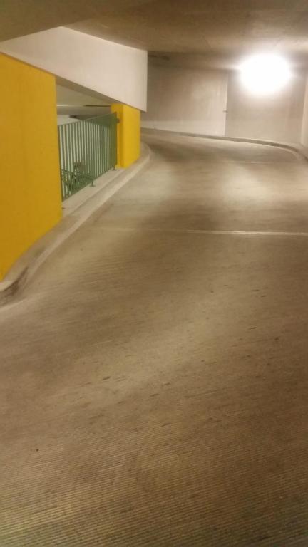 Gästezimmer in privater Unterkunft - Resim 23