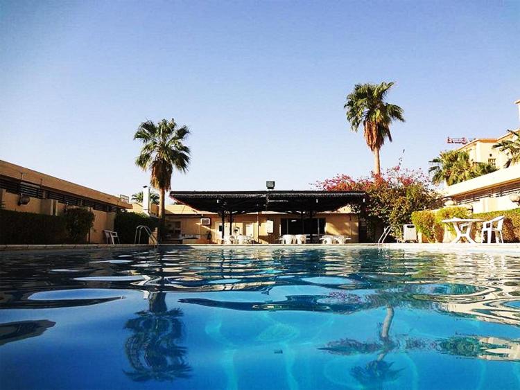 Bazén v ubytování Khasab Hotel nebo v jeho okolí