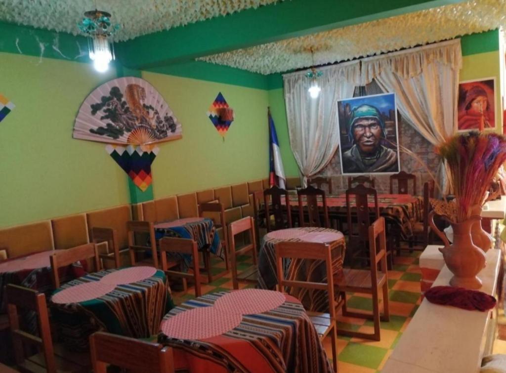 Gallery image of Olas del Titicaca Backpackers Hostel in Copacabana