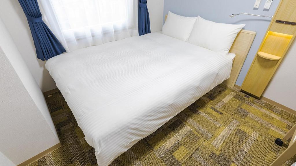 Toyoko Inn Nagoya Meieki Minami - Chambre Double - Non-Fumeurs