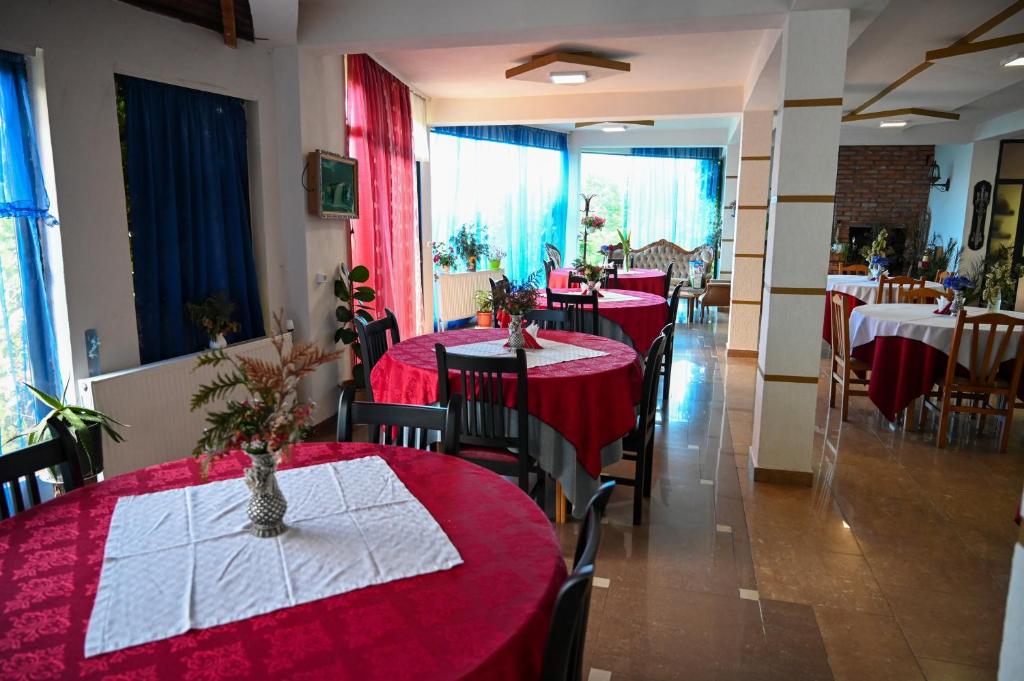 Restaurace v ubytování Joni Restaurant