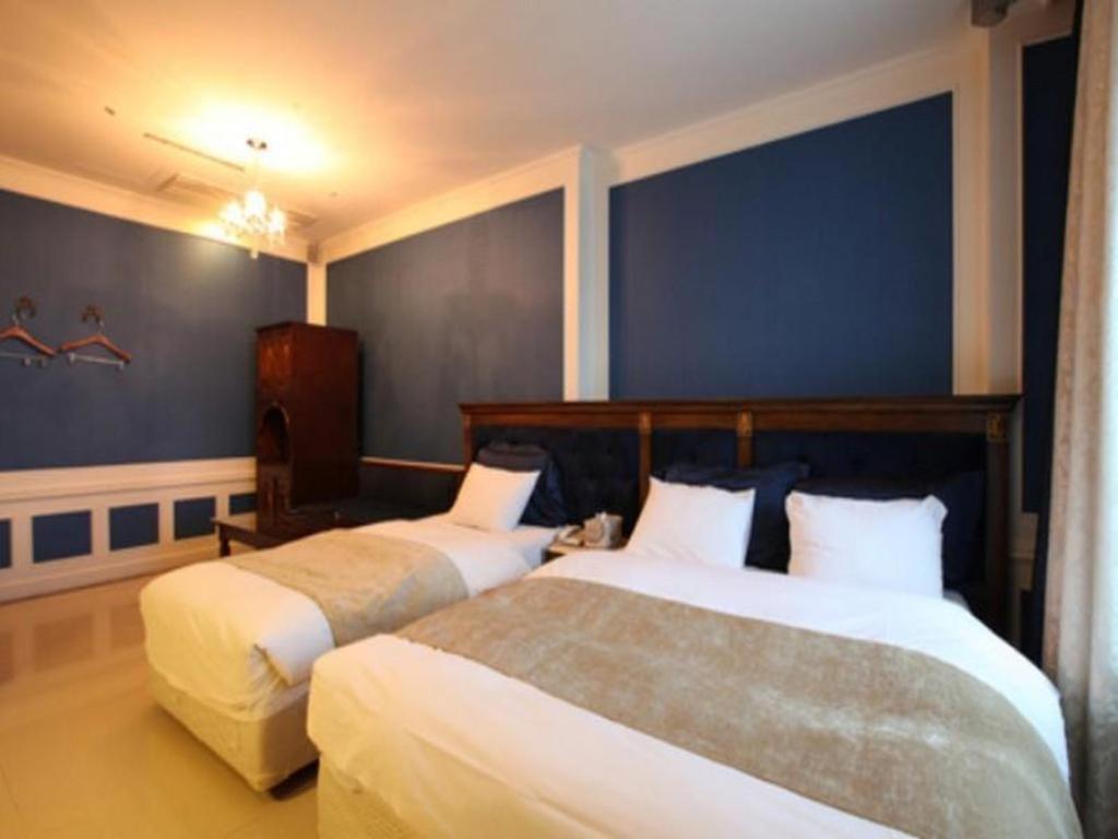 Partyz hotel_1