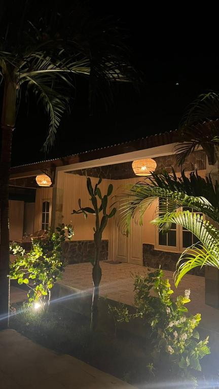 Living Trawangan Hotel - 2