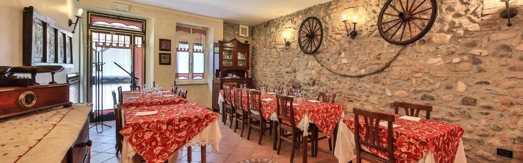Posezení v ubytování Trattoria Milani
