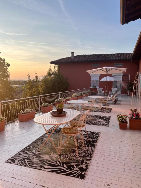 Balkón nebo terasa v ubytování Villa House and Garden B&B