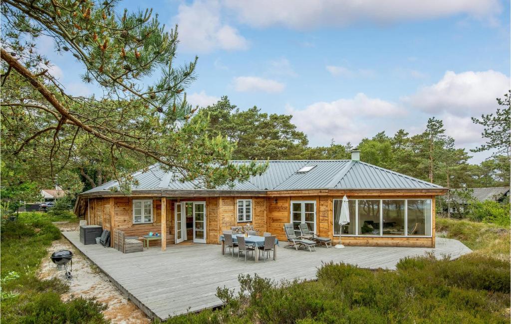 Budova, kde se prázdninový dům nachází