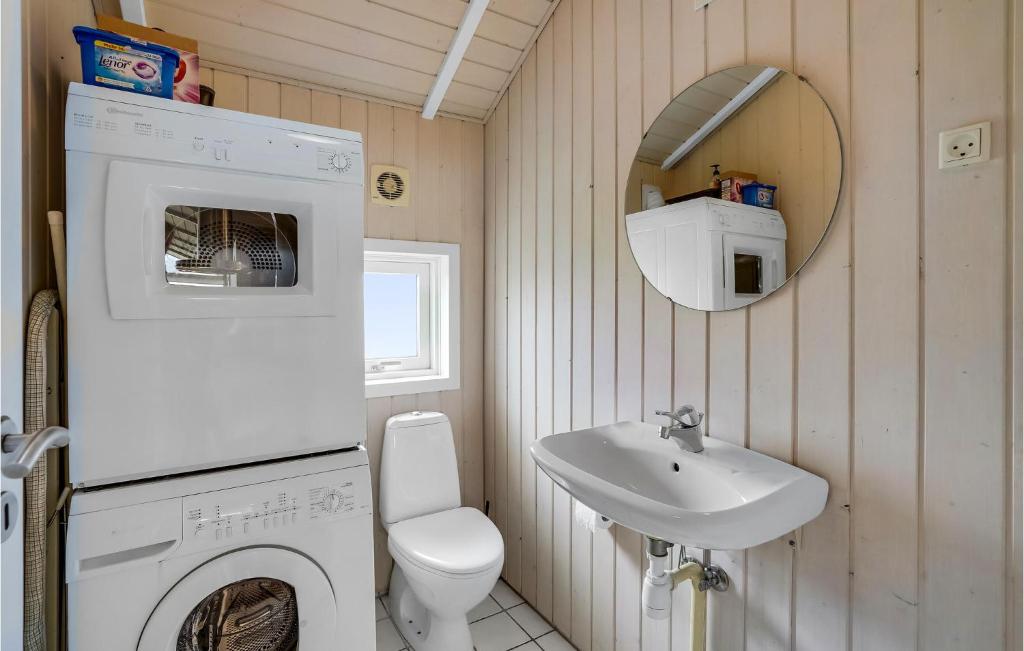 Koupelna v ubytování Holiday Home Vinkelbæk Nordborg