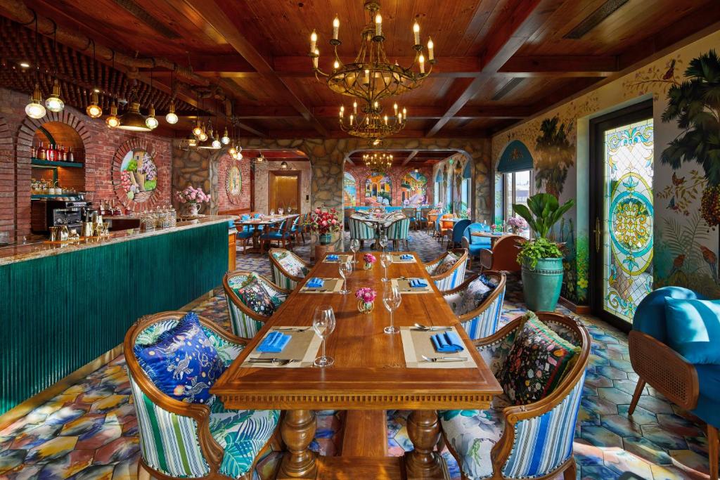Nhà hàng/khu ăn uống khác tại Venice Hotel Phu Quoc - Free Airport Shuttle & Sunset Town Tour