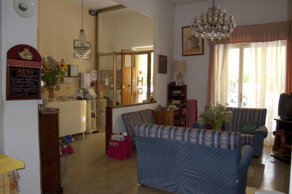 Fotografie z fotogalerie ubytování Hotel Delhy v destinaci Viareggio