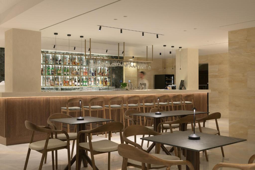 Lounge nebo bar v ubytování Hotel Ideon