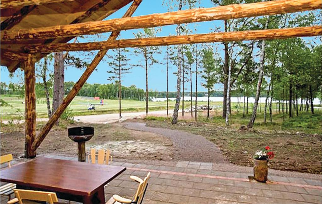 Gorgeous Home In Skånes Fagerhult