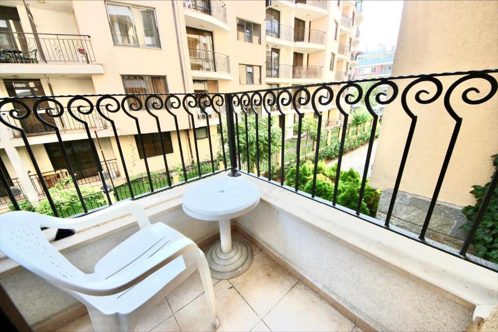 Menada Royal Sun Apartments - Standard Studio
