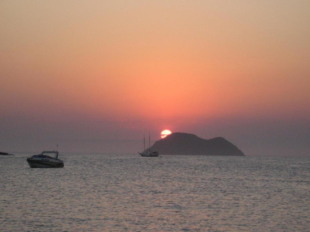  BUZIOS CASA POR doSOL noMAR PRAIA ePISCINA